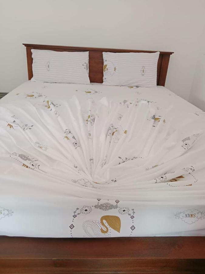 Home Stay Resort Нилавели Екстериор снимка