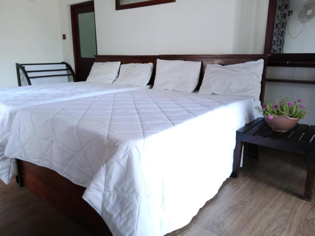 Home Stay Resort Нилавели Екстериор снимка