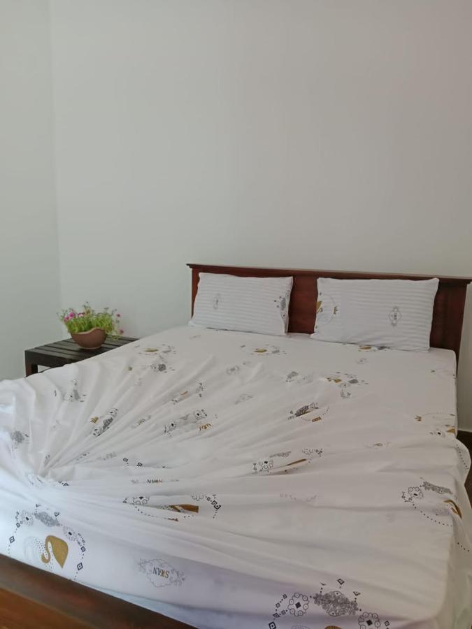 Home Stay Resort Нилавели Екстериор снимка