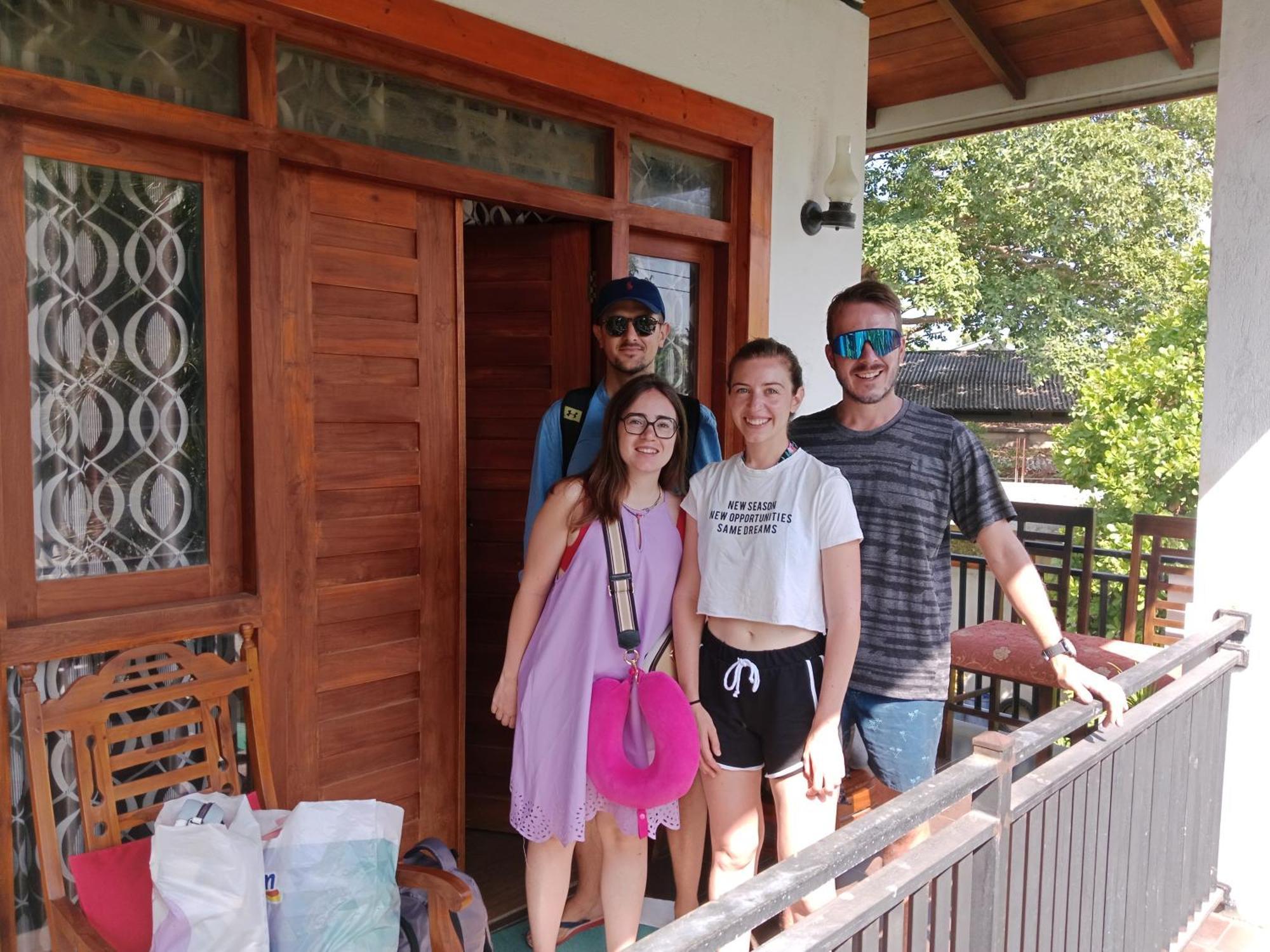Home Stay Resort Нилавели Екстериор снимка
