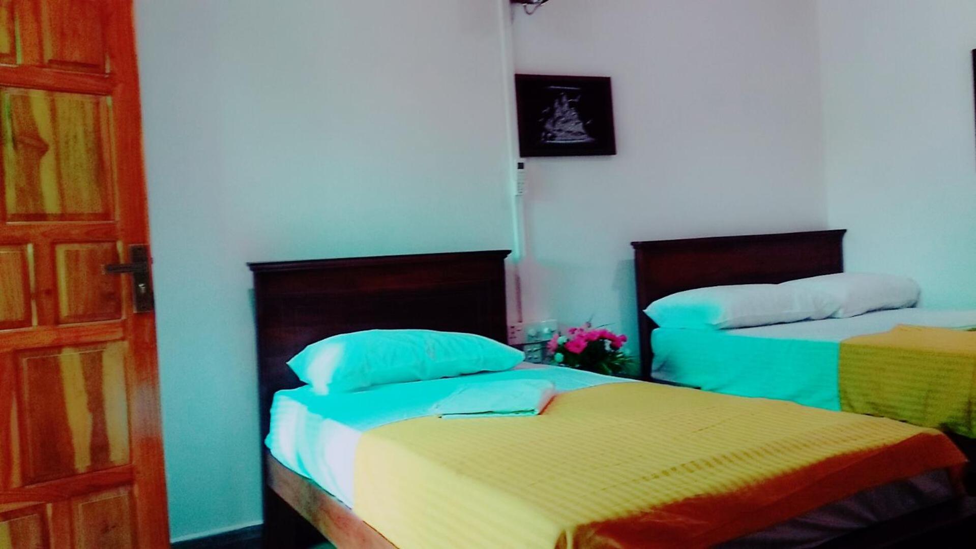 Home Stay Resort Нилавели Екстериор снимка